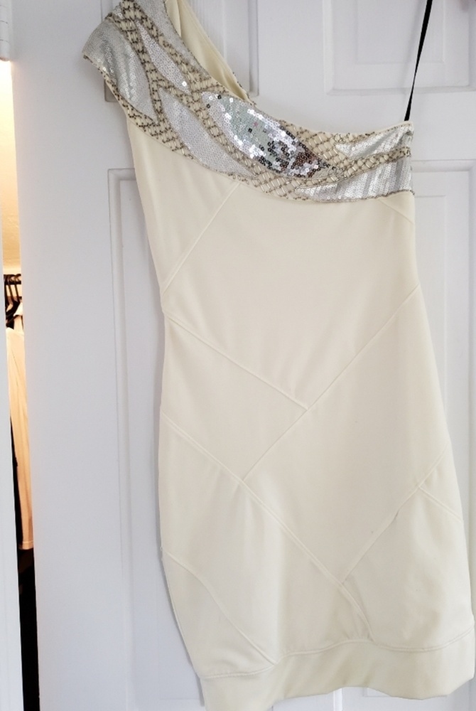 Bebe one-shoulder cocktail dress